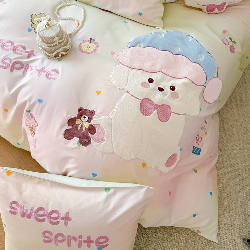 Plüsch Bestickte Baumwollsatin Cartoon Schaf Bettwäsche Set mit Dekokissen und Kissenbezügen
