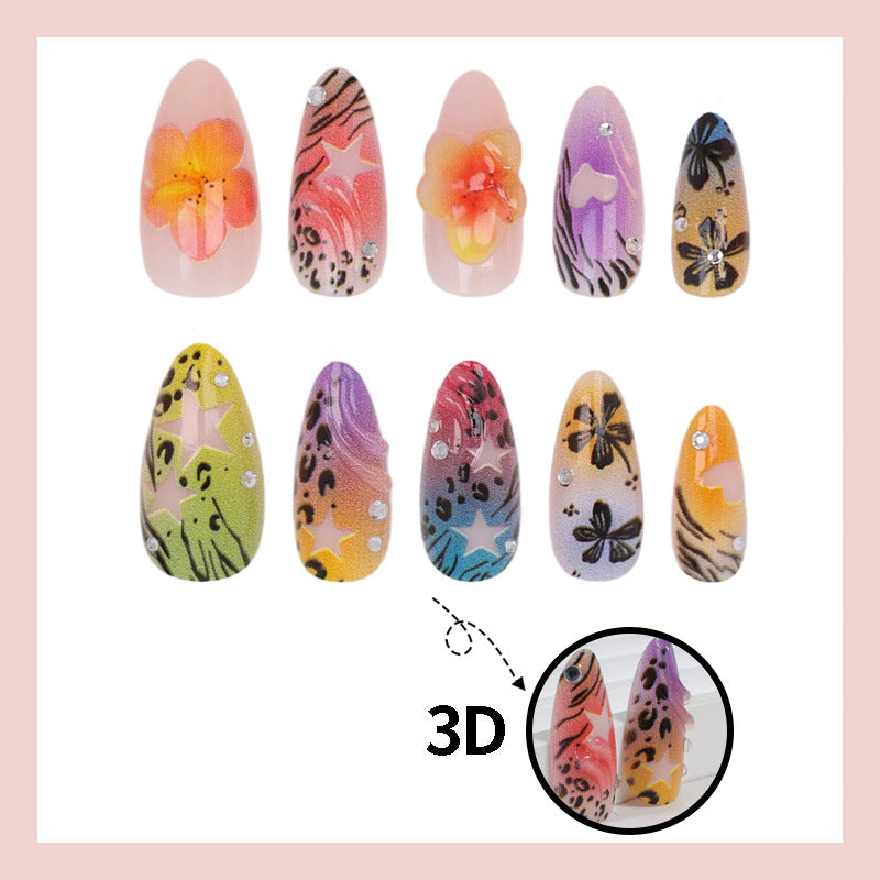 Kunstnagelset mit bunten Blumen- und Leo-Designs Karnz