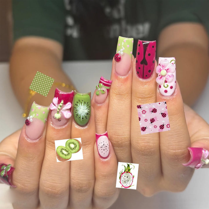 Dekorative Nagelkunst Designs