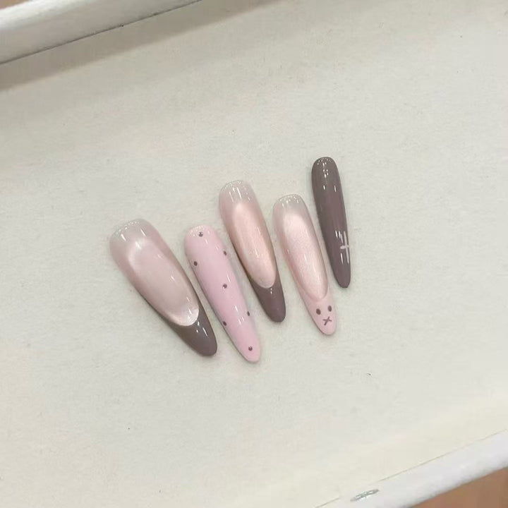Künstlerische Lange Stiletto-Nagelverzierungen Karnz