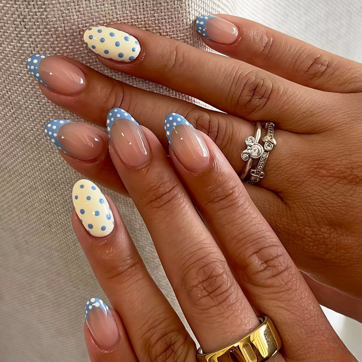 Kreatives Press-On Nageldesign-Set