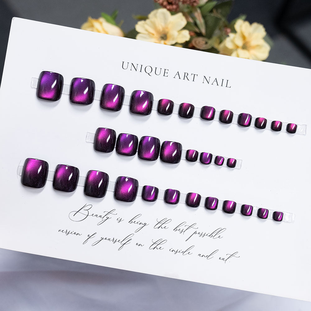 Elegante Metallische Nagelkunst