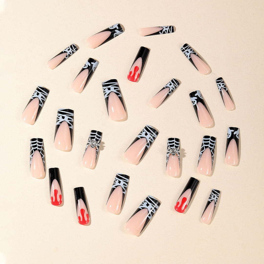 Dekorative Nagelkunst Karnz