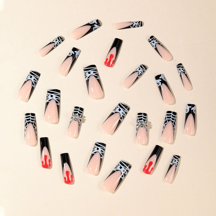 Dekorative Nagelkunst Karnz
