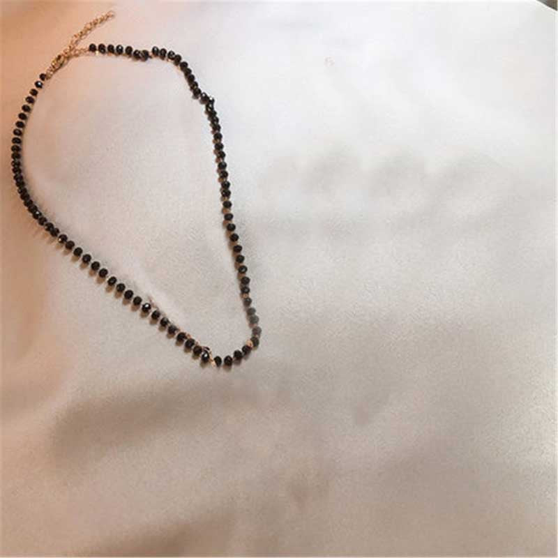 Minimalistische Perlen Choker-Halskette Karnz