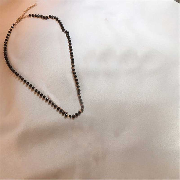 Minimalistische Perlen Choker-Halskette Karnz
