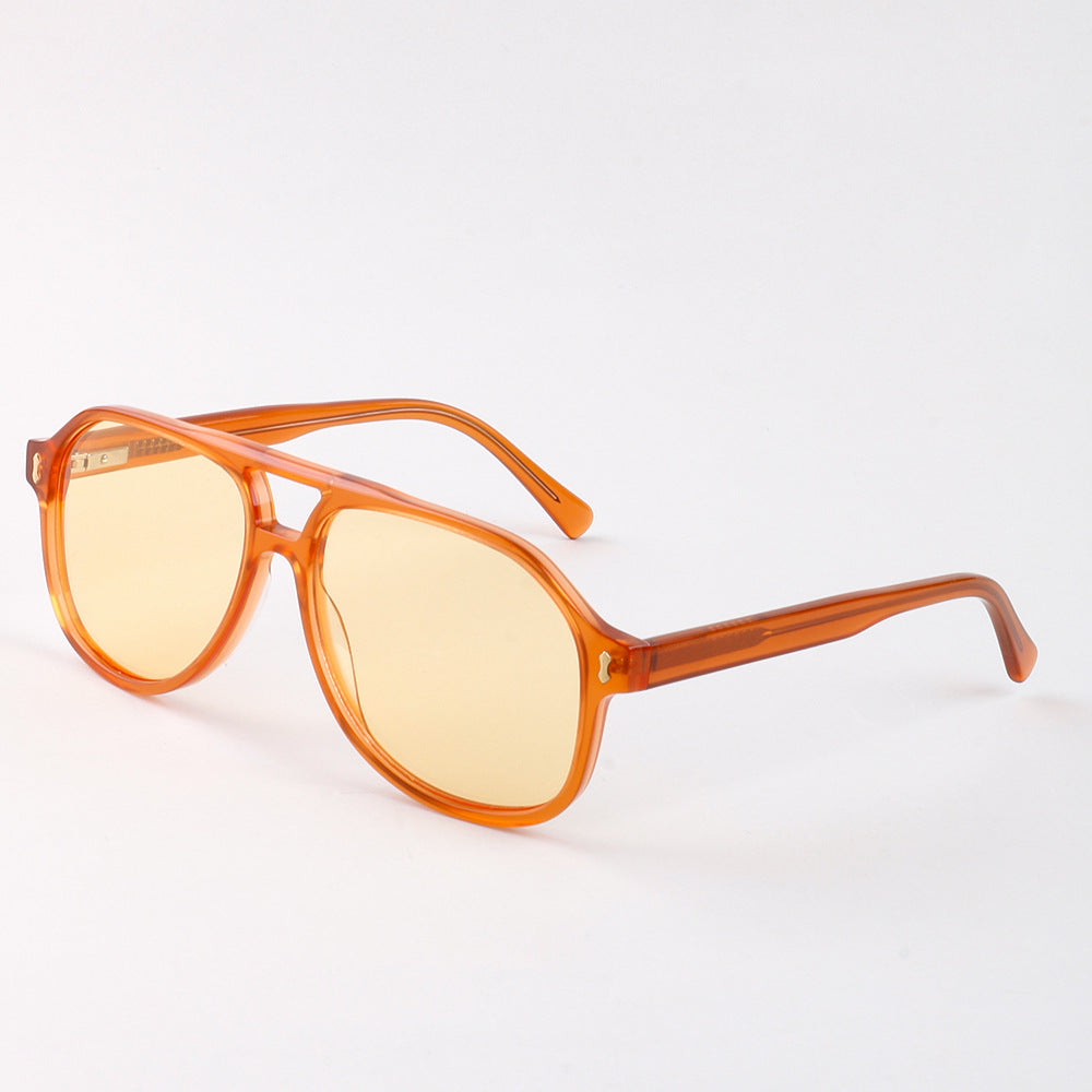 Damen moderne Sonnenbrille mit innovativem Rahmen Karnz
