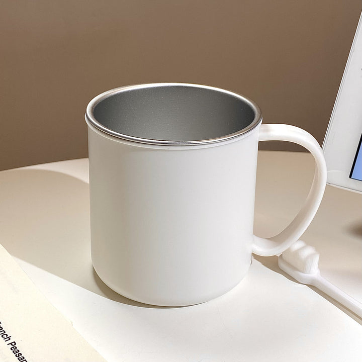 Isolierte Keramiktasse mit Doppeltem Wanddesign Karnz