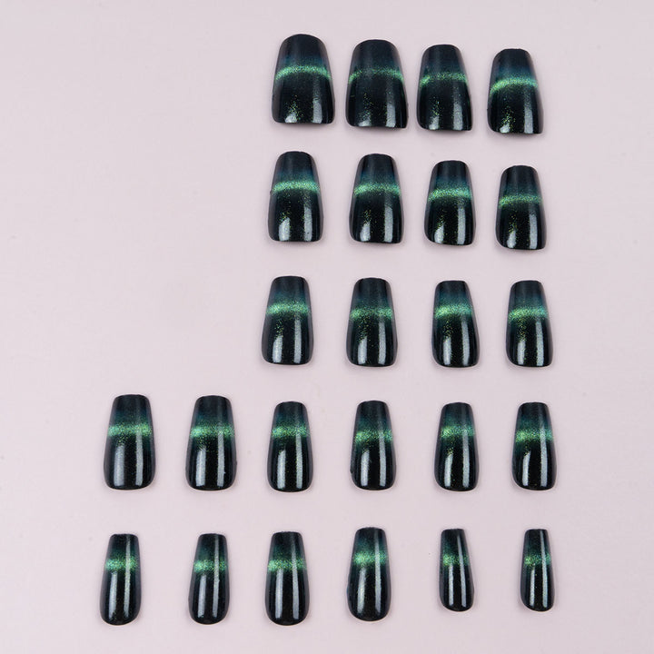 Press-On Nagelkunst Set mit glänzendem Verlaufsdesign