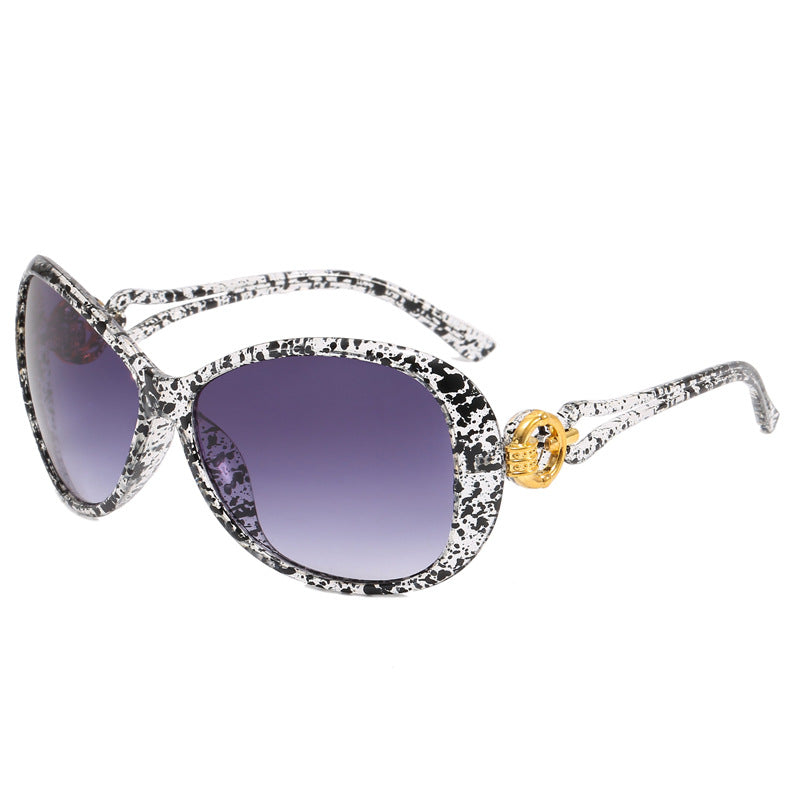 Damen Modische Oversized-Sonnenbrille mit luxuriösen Akzenten Karnz