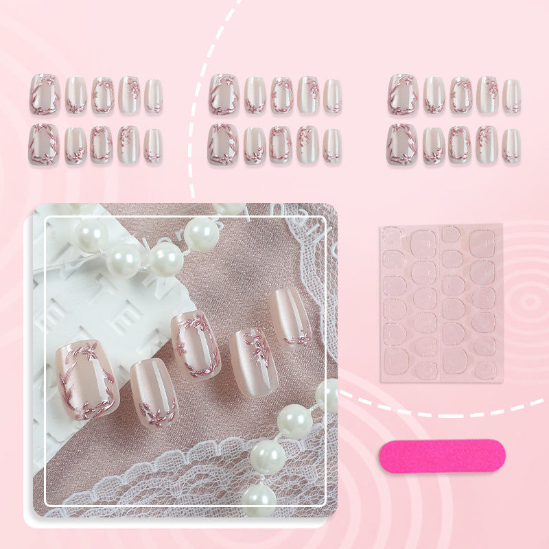 Elegante floral dekorierte Press-On Nagel Set