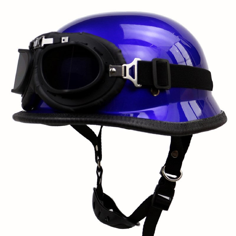 Vintage-Motorradhelm mit schützenden Goggles Karnz