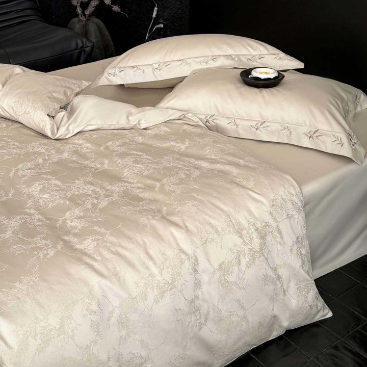 Luxuriöses Jacquard Bettbezug Set mit seidigen Satin Kissenbezügen
