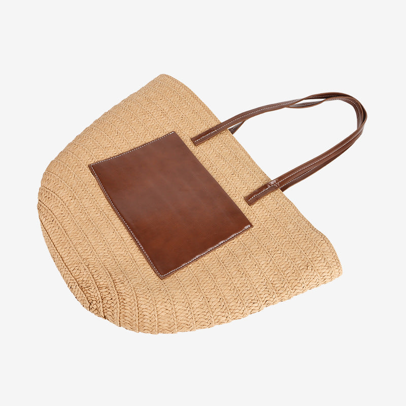 Damen Handgefertigte Tasche aus geflochtenem Naturmaterial mit eleganter Lederapplikation Karnz