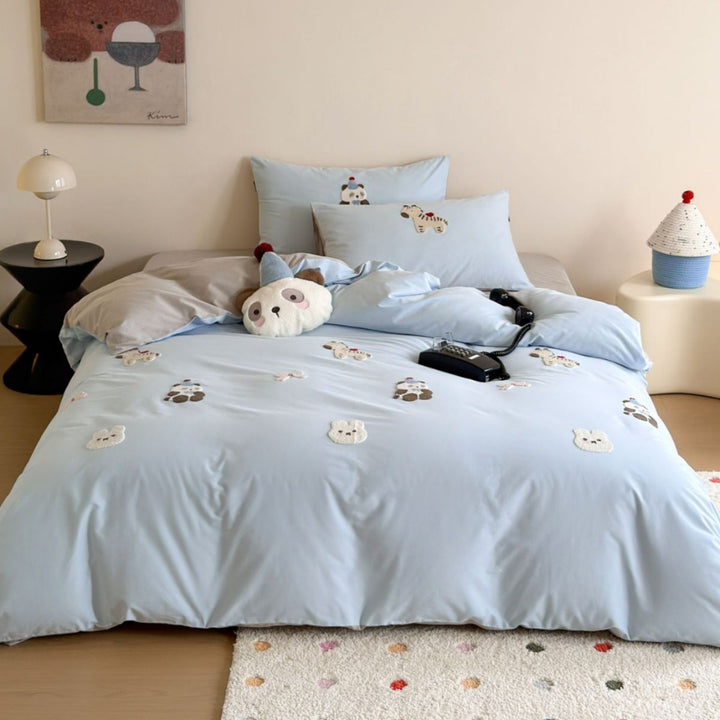 Teddy bestickte Baumwollbettwäsche und Kopfkissenbezug Set mit plüschigem Akzentkissen