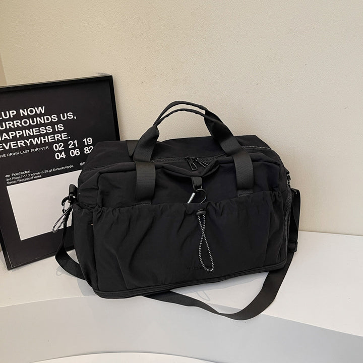 Vielseitige Reisetasche mit erweiterbarem Stauraum