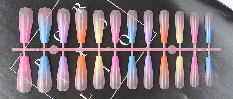 Gradient Ombre Lange Press-On Nägel Karnz