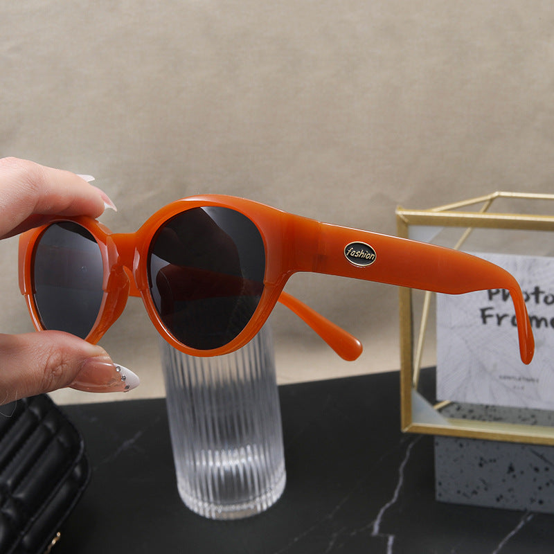 Damen Cat-Eye Sonnenbrille mit exotischem Design und robustem Rahmen Karnz
