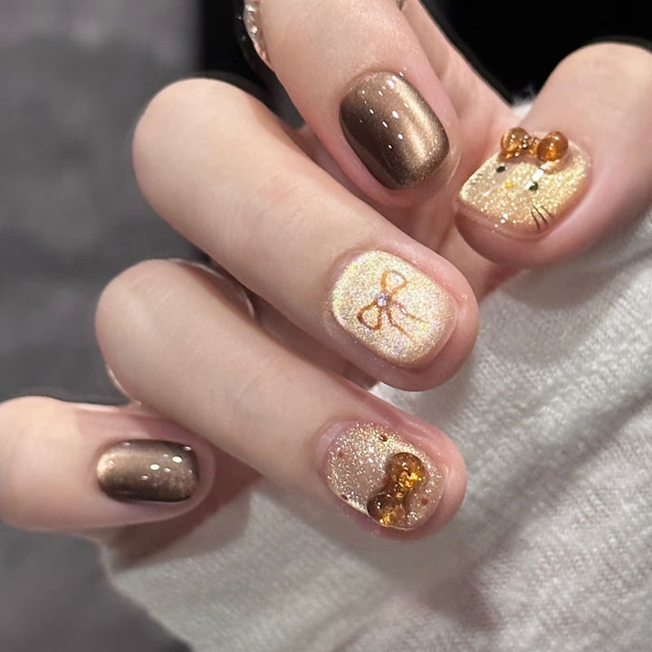 Elegantes Gel Press-On Nagelset Karnz