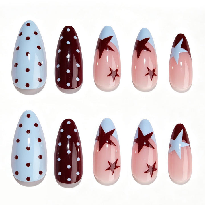 Kunstnagelset mit kreativem Punkt- und Sternen-Design Karnz