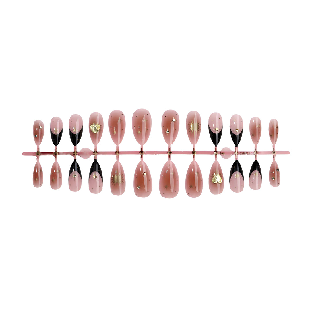 Kunstnagelset mit elegantem Spitzen- und Metallic-Design Karnz