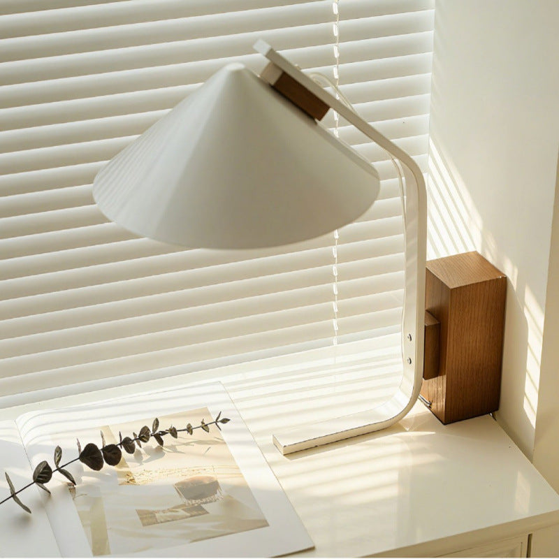 Moderne verstellbare Schreibtischlampe
