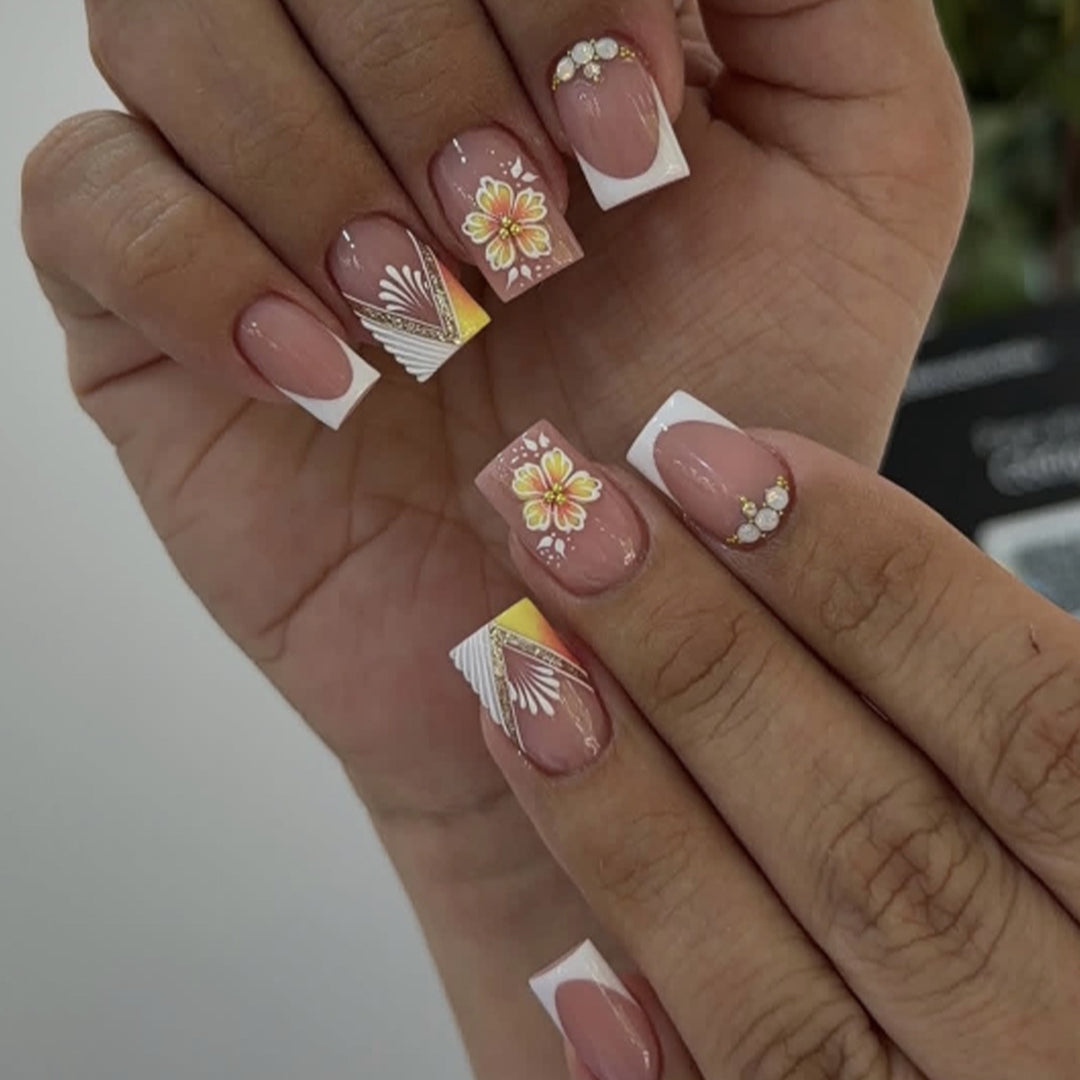 Elegante Florale Französische Spitze Nagelkunst Karnz