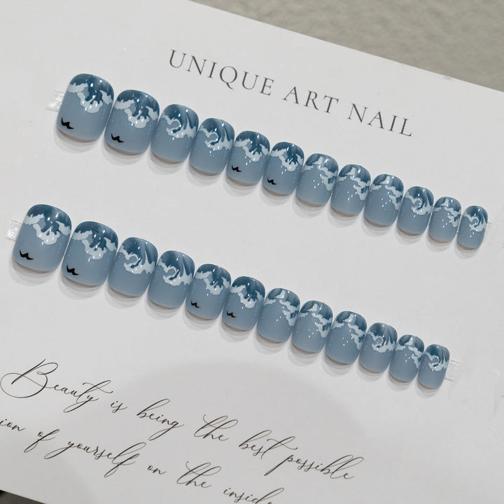 Künstlerische Ocean Wave Nagelkunst