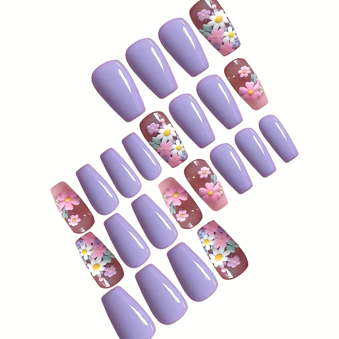 Blumen-dekorierte Press-On-Nail-Art Karnz