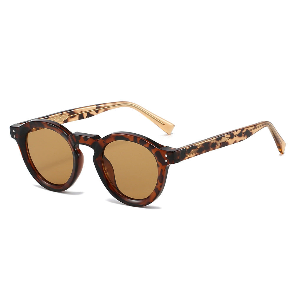 Damen modische Sonnenbrille im stilvollen runden Design von Karnz