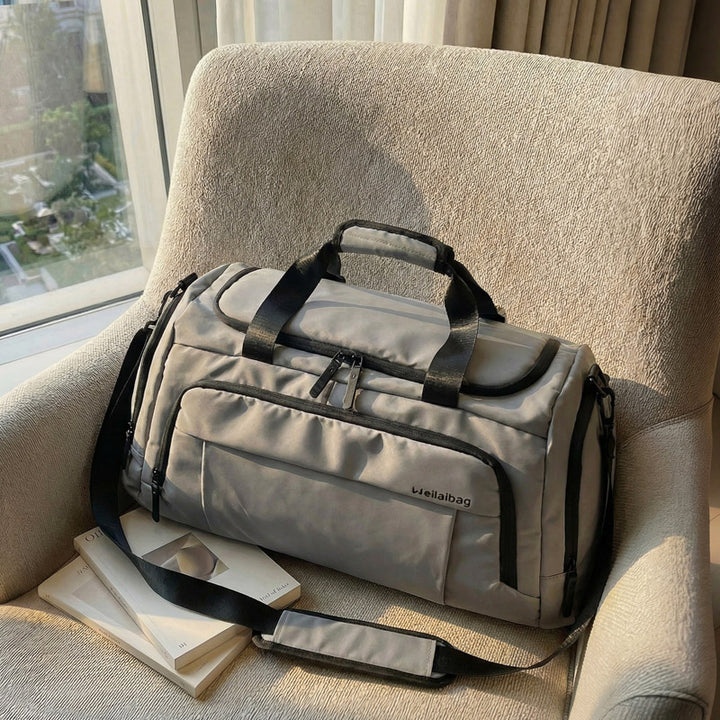 Vielseitige Fitness- und Reisetasche