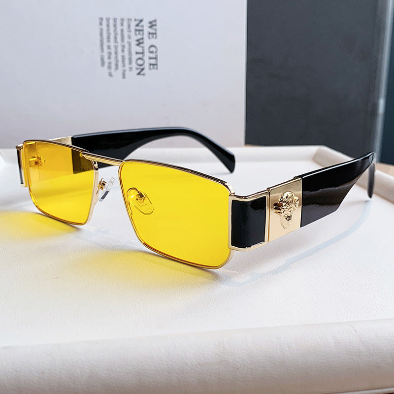 Damen Designer-Sonnenbrille mit luxuriösem Rahmen und trendigem Schnitt Karnz