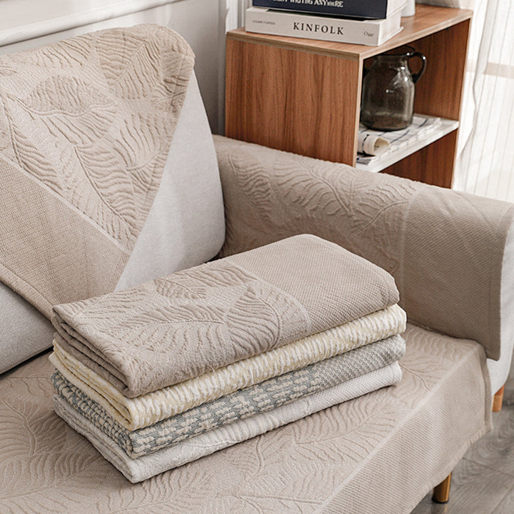 Gestepptes Sofaschutz-Set Karnz
