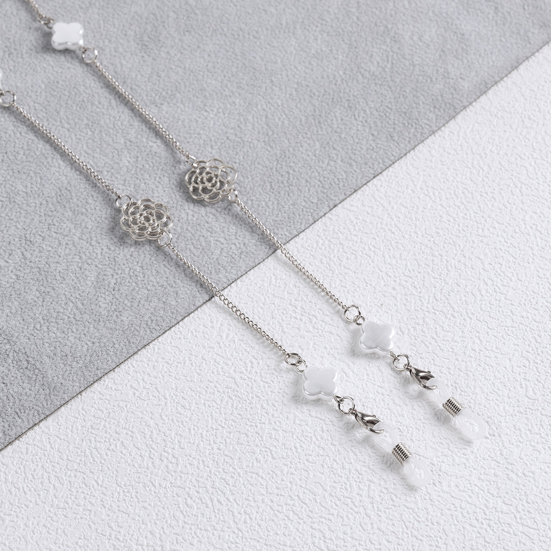 Elegante florale Tropfenohrringe Karnz