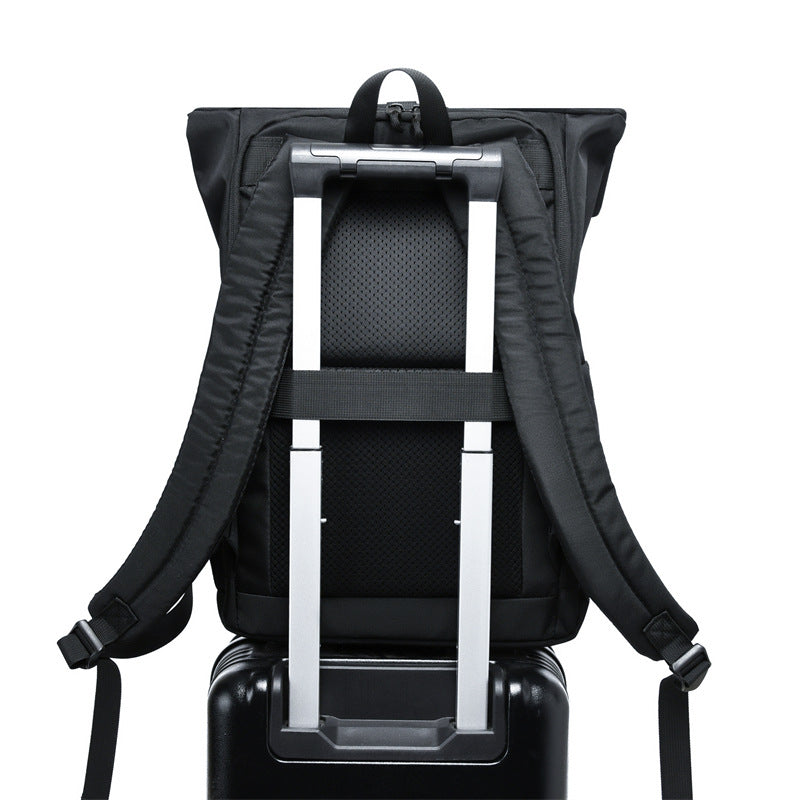 Vielseitiger Roll-Top Laptop-Rucksack Karnz