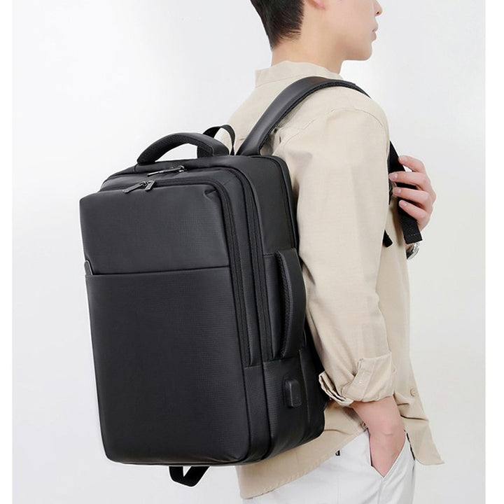 Vielseitiger Laptop-Rucksack Karnz