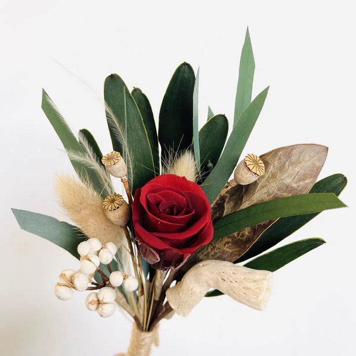 Getrocknete botanische Blumenarrangement