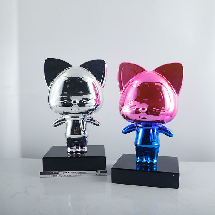 Verspielte Katzenfigur