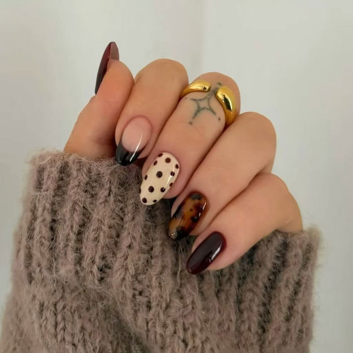 Trendiges Mehrfarbiges Nagelkunstset