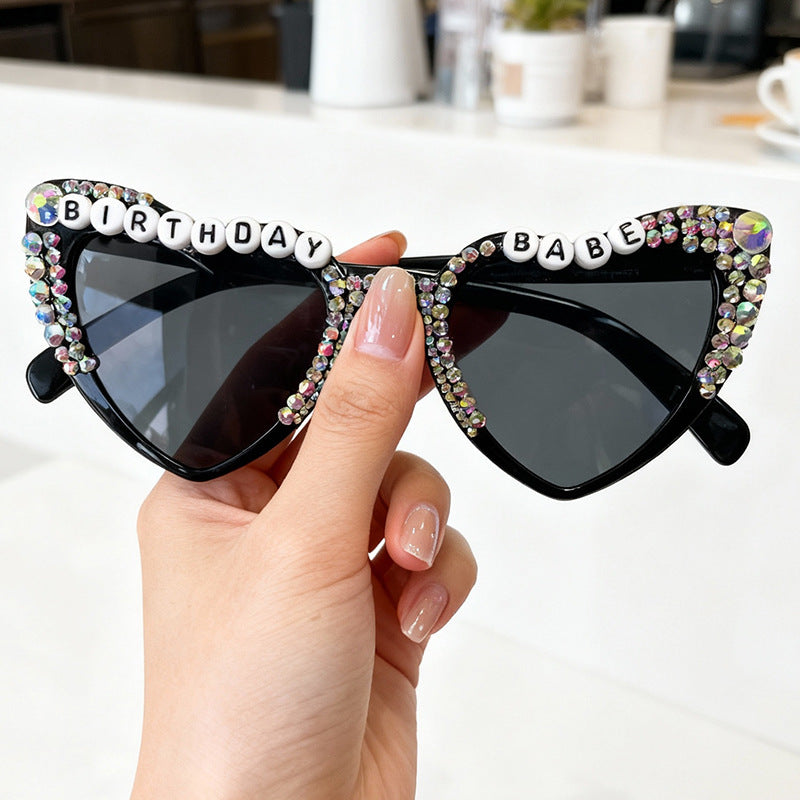Herzförmige Statement-Sonnenbrille Karnz