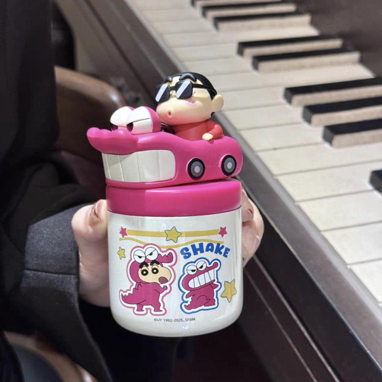 Unisex Snackbehälter mit Shōnen-Charakterdesign von Karnz