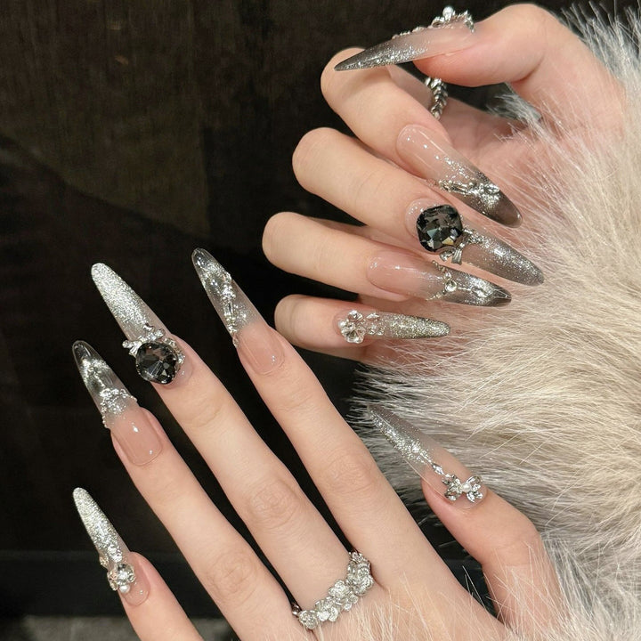 Premium Funkelnde Stiletto Press-On Nägel mit Edelsteinakzenten