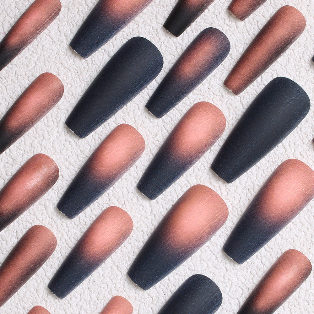 Matte Ombre Stiletto Press-On Nägel Karnz