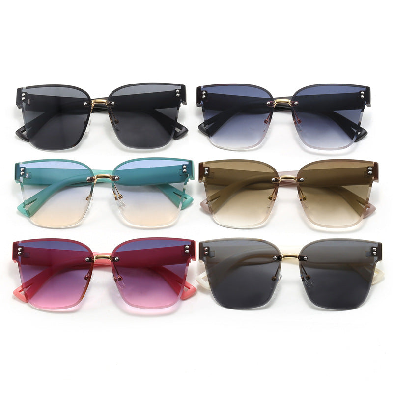 Damen stylische Sonnenbrille mit elegantem Schilddesign Karnz
