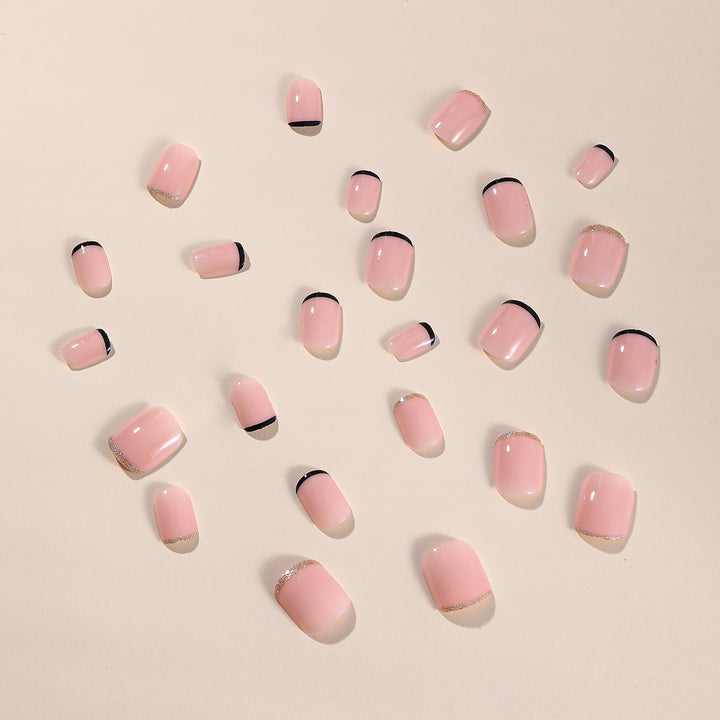 Elegante Gel-Nagelkunstverlängerungen Karnz