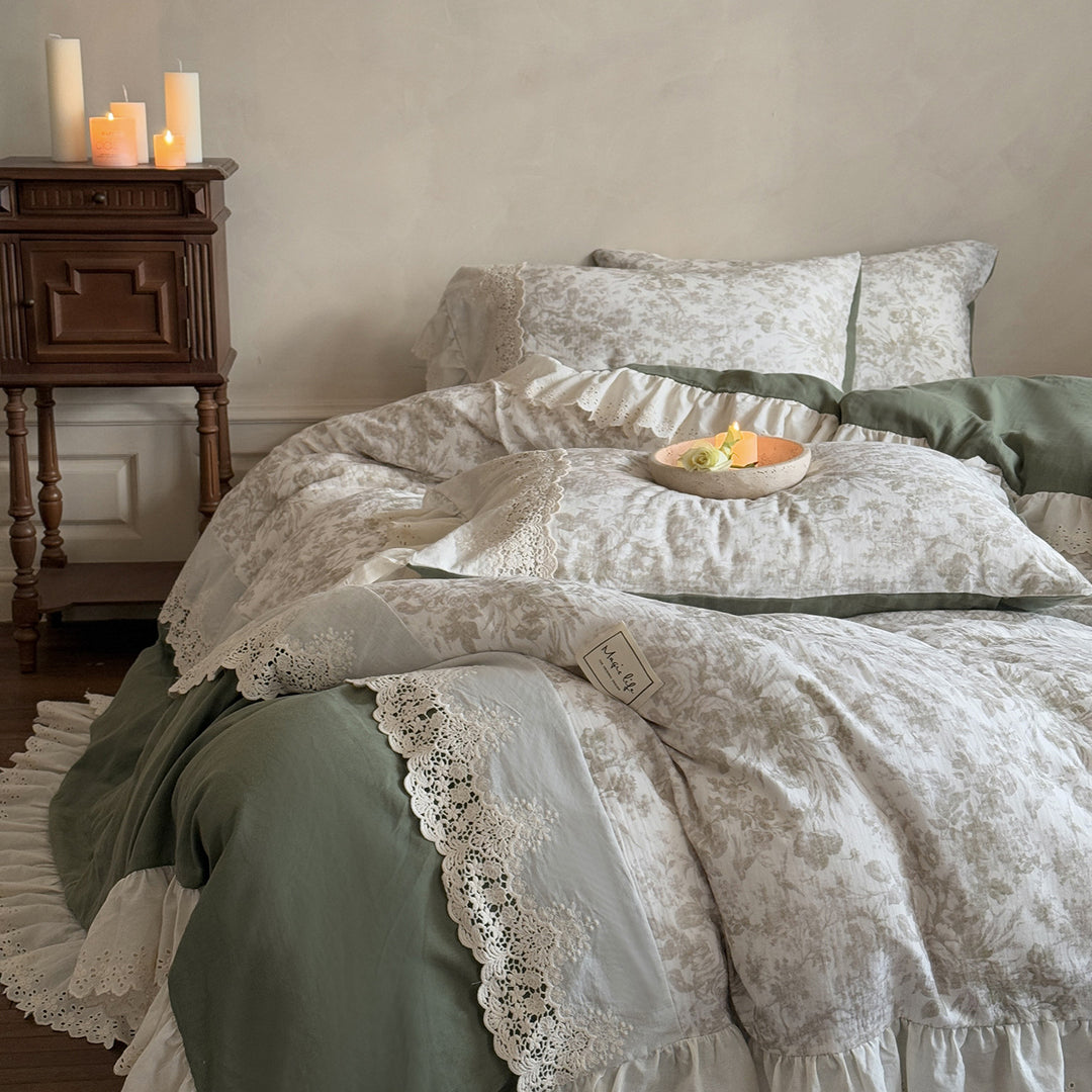 Bettwäsche-Garnitur im Vintage-Spitzen- und Volant-Design