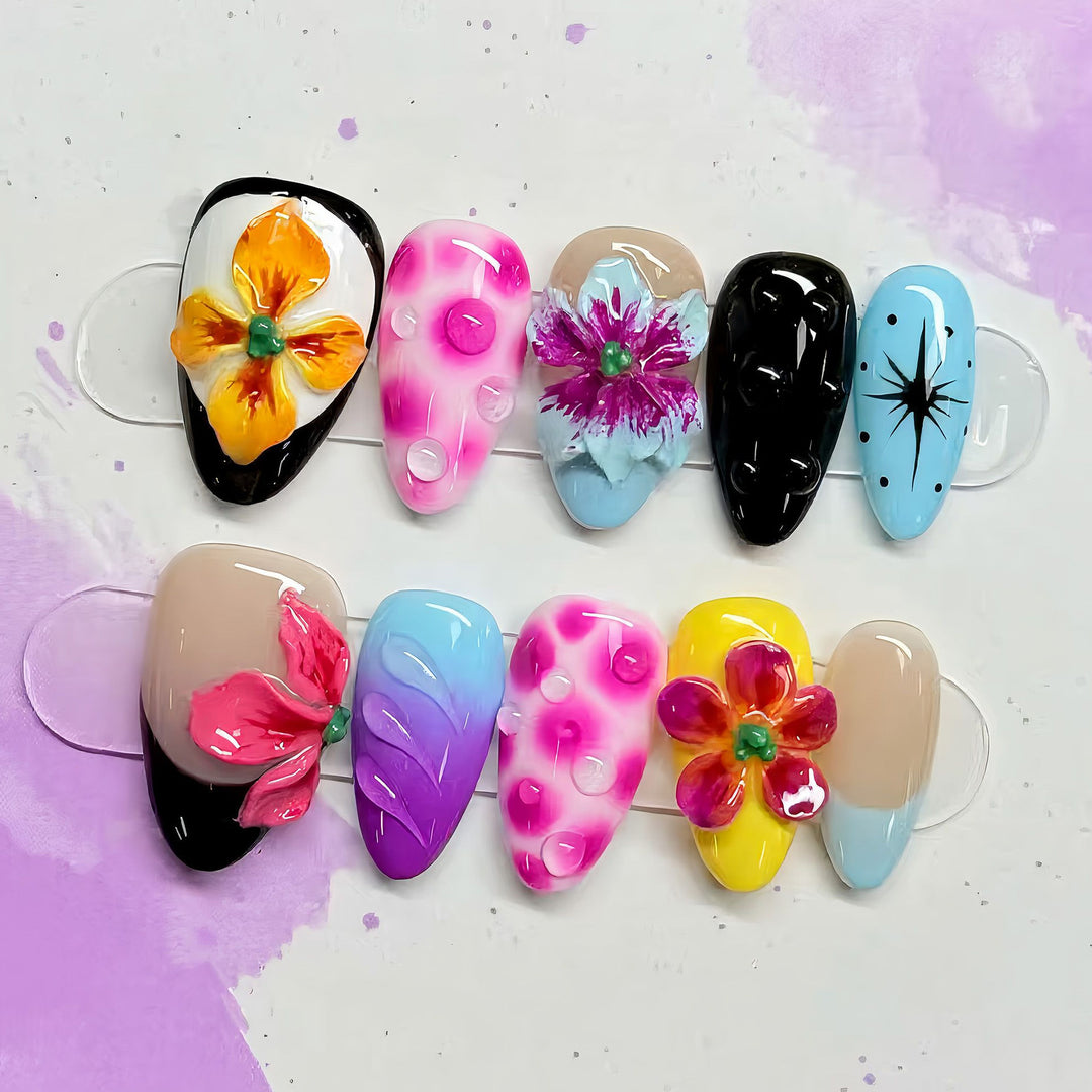 Künstlerische, floral gestaltete Press-On Nagelkollektion