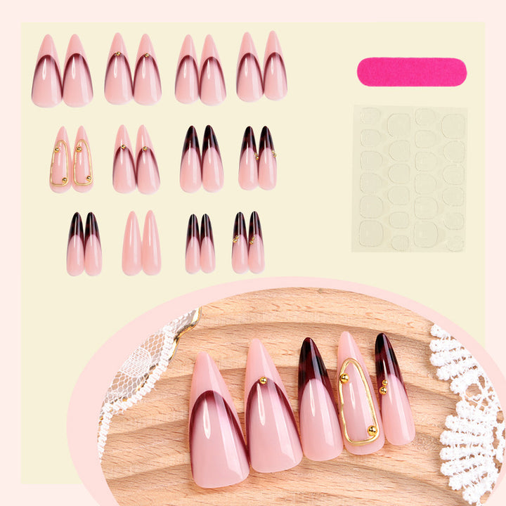 Modisches Kunstnagelset Karnz