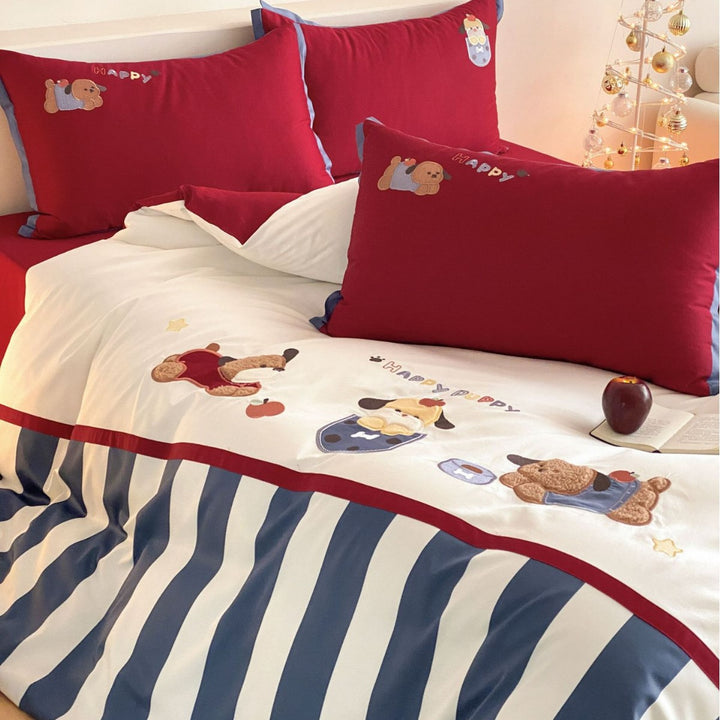 Gestreiftes Baumwoll-Bettbezug-Set mit gesticktem Teddy-Appliqué und Wende-Kissenbezügen