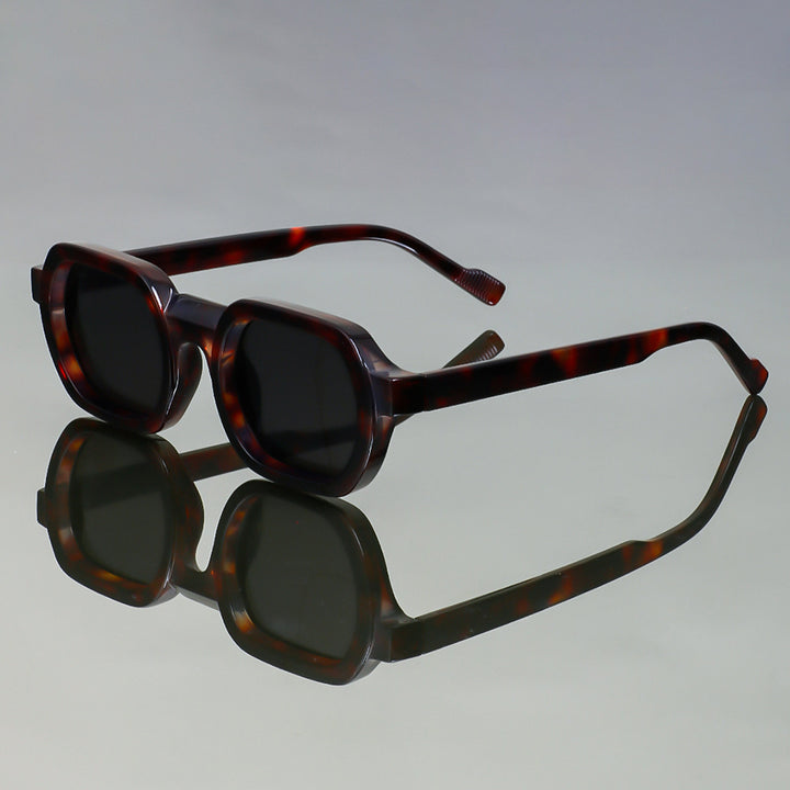 Damen modische Sonnenbrille im modernen Design mit breitem Rahmen Karnz